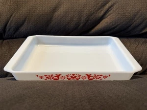 VTG Pyrex 933 Lasagna Baking Dish 13.5 x 8.75 Friendship Red Bird Excellent - Picture 1 of 11
