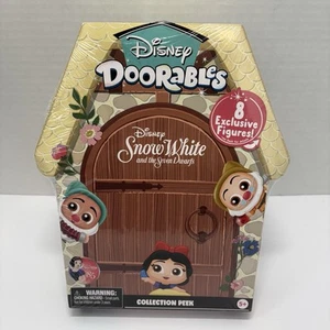 Disney Doorables Snow White and the 7 Dwarfs Collection Peek 8 Exclusive Figures - Picture 1 of 3