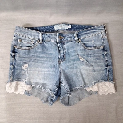 Pantalones Cortos de Jean Torrid Lavado Med Denim Corte Encaje Acento Elastizados Para Mujer Talla 14 Foto 1 de 4