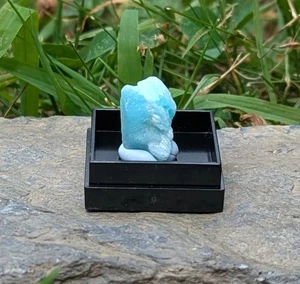 Natural Larimar Crystal Display 11mm X 10mm - Picture 1 of 3