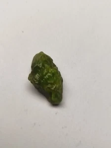 Piedra preciosa de peridoto crudo natural grande, Arizona, 58,5 quilates - Imagen 1 de 17