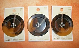 LaMode Style 29897 Large Brown Buttons 3 cards=3 buttons LOT#40 - Picture 1 of 2