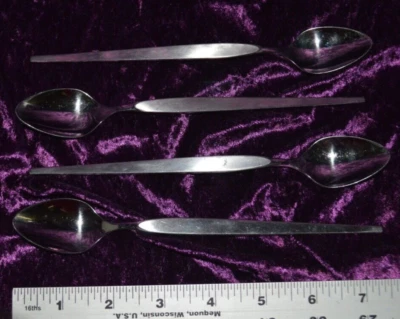 4 Vintage Iced Tea Spoons, Onieda Community Stainless - Image 1 of 3