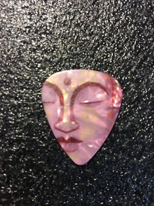 Guitar Pick Custom Medium Heavy Gauge - Picture 1 of 2