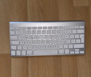 A1314 Apple Magic Wireless Keyboard biała Bluetooth QWERTZ, klawiatura - Zdjęcie 1 z 6