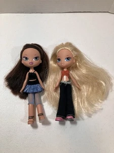 Lote De 2 Muñecas Bratz Kidz De Colección Cabello Rubio Y Castaño 7" De Alto - Imagen 1 de 5