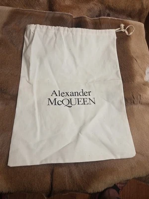 全新 Alexander McQueen 11x14 棉红色丝带 抽绳 集尘袋   — 第 1/4 张图片