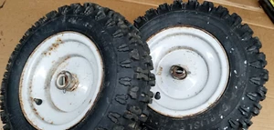 Juego de ruedas de neumáticos Carlisle MTD 8 HP 26" 4,80-8-NHS - Imagen 1 de 10