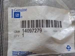 GENUINE GM STARTER BOLT NOS 14097279 - Picture 1 of 2