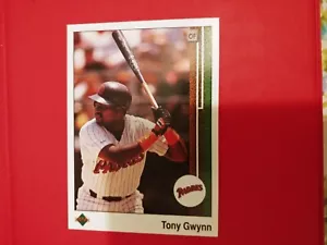 1989 Upper Deck Tony Gwynn #384 San Diego Padres HOF - Picture 1 of 2