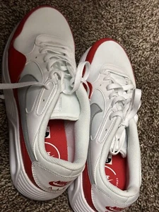 Nike Air Max Men’s Size 9,5M Low White University Red - Picture 1 of 5