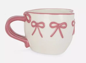 TAZA TAZA PRIMARK Coquette arco en relieve en forma de corazón ***viral*** edición limitada - Imagen 1 de 4