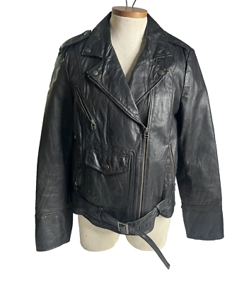 Chaqueta de motocicleta Rezrekshn by Esther Chen grande de cuero negra con cinturón para mujer Foto 1 de 4