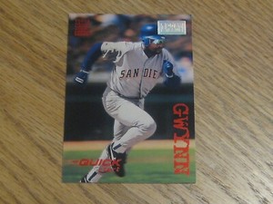 TONY GWYNN  1994 Topps Stadium Club Baseball 1st Day Issue Card # 537  PADRES