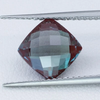 3.3-3.5ct 1pcs Czochralski Alexandrite Color Change Cushion 8x8 mm Lab Grown  - Image 1 of 4