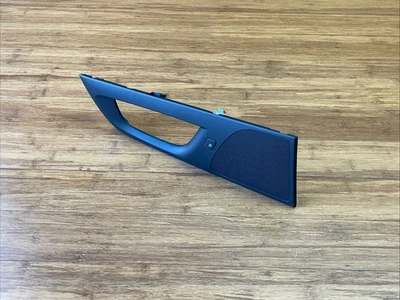 Painel de acabamento de moldura de porta interior esquerdo traseiro Volvo S60 2019-2025 30747553 fabricante de equipamento original - Imagem 1 de 4