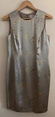 Adrianna Papell Women’s Champagne Gold Floral 100% Silk Dress Lined 90s Y2K - Image 1 of 4