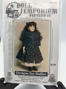"Patrones de vestido para muñeca 25"" Emporium Pattern Co." Vestido Western Designs Dallas Praire - Imagen 1 de 2