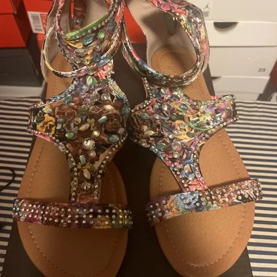 sandalias planas talla 9 Foto 1 de 4