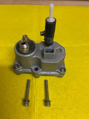 Porsche 911 Warmlaufregler Bosch 04 38 140 090 - Image 1 of 4