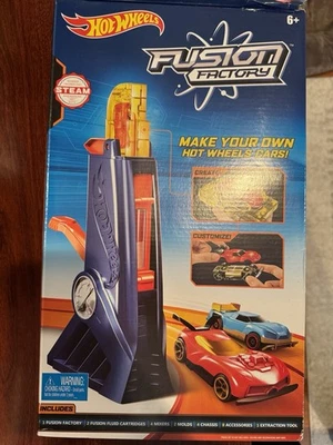 Hot Wheels Fusion Factory Car Maker Mattel DGC96 w 3 Color refill Kits - Image 1 of 4