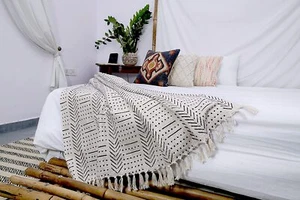 Handloomed Mud Cloth Throw Blanket Tassel Hand Block Printed Throw Indian Quilt - Picture 1 of 6