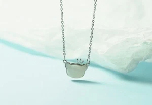 Silver White Shell Crown Teddy Bear Pave Cubic Zirconia Pendant Chain Necklace - Picture 1 of 2