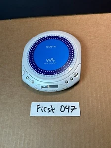 VTG Discman For Parts Sony D-EQ550 Portable CD Player Walkman Works READ!!! - Picture 1 of 12