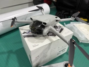 Dron DJI Mini 3 - Zdjęcie 1 z 1