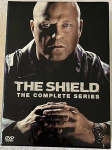 The Shield Complete Series - Picture 1 of 1
