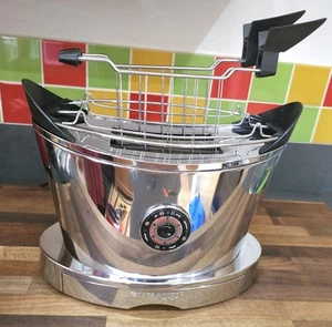 Bugatti Volo Toaster Chrome Used Fully Working VGC - Picture 1 of 16