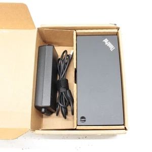 Lenovo ThinkPad Unviersal Thunderbolt 4 Dock 40B20135US - Afbeelding 1 van 10