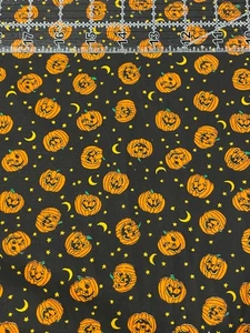 TELA DE ALGODÓN HALLOWEEN negra con calabazas, lunas y estrellas 44" x 1 yarda por comprar - Imagen 1 de 1