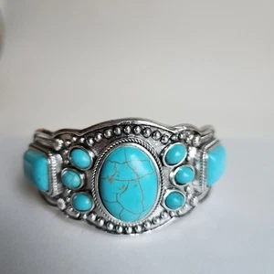 Brazalete estilo vintage tono plata con piedras turquesa sintética | Talla 9 - Imagen 1 de 6