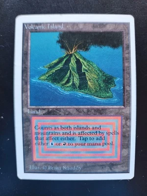 Volcanic Island Magic: the Gathering MTG x1 Unlimited Edition Moderately Played  - Image 1 of 4
