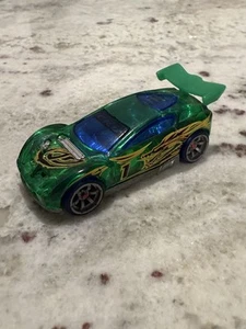 Hot Wheels: AcceleRacers Starter Pack - Synkro (Teku, Green) - Picture 1 of 5