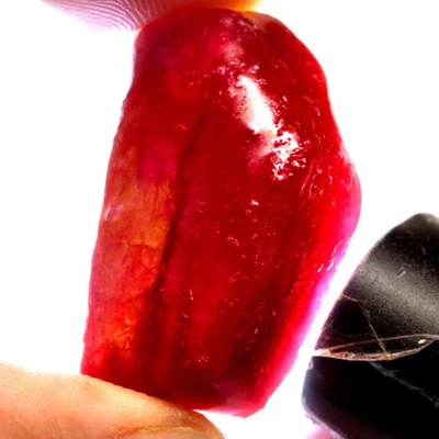 138.75Ct. Natural Gemstone Ruby Rough Large Pinkish Red Mine Mozambique Rare! - Image 1 of 4
