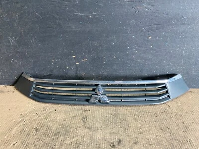 Решетка передняя верхняя для Mitsubishi Outlander Sport 2016 2017 годов выпуска O1065 DG от оригинального производителя - Изображение 1 из 4