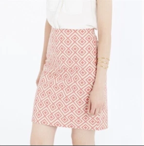 ANN TAYLOR Abstract Diamond Pencil Skirt - Beige/Bright Begonia NWT Size 8 - Picture 1 of 5