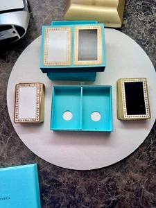 Tarjetas de juego Tiffany & Co dos barajas clásicas blancas y negras completas - Imagen 1 de 8