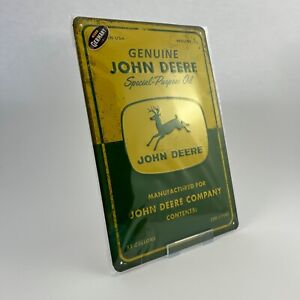 Retro Blechschild "Genuine JOHN DEERE" - 20x30cm - mit Prägung und Stanzung