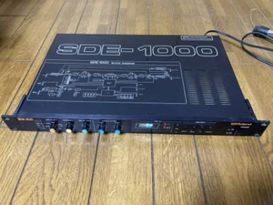 Roland SDE-1000 SDE1000 Digital Delay Rack Effects Processor black working JP - Picture 1 of 7