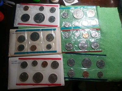 1973,1980,& 1981 US Mint Sets Uncirculated Coins - Image 1 of 4