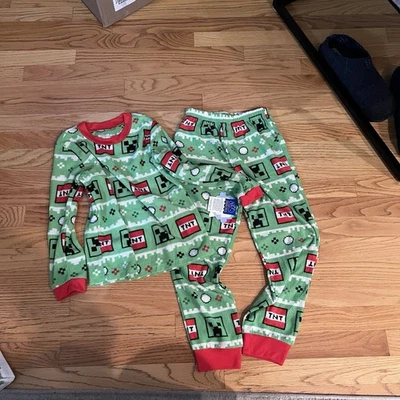 MINECRAFT Christmas Holiday Pajama Set Waffle Knit Boy 6 -7 NWT - Image 1 of 4