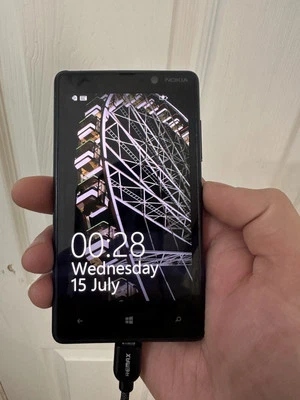 Nokia Lumia 820 Black Smartphone Fully Working - image 1 of 4