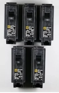 5 x Square D HOM115 15 Amp 120V / 240V DP-4075 HACR Type HOM 10 kA Breaker - Picture 1 of 1