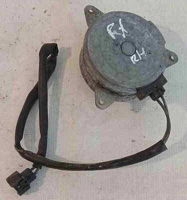 Infiniti Q50 RH 2014 motor de refrigeración eléctrico usado OEM Foto 1 de 2