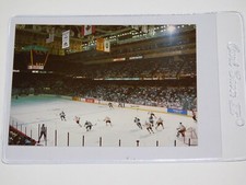 1989-90 BOSTON BRUINS SPORTS ACTION STANLEY CUP CHAMPIONSHIP TEAMS CARD