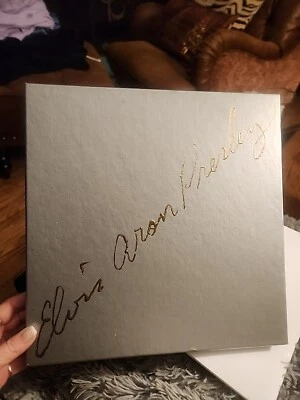 Elvis - "Elvis Aron Presley (1955-1980 -25th Anniversary) Box Set Limited Edtion - Image 1 of 4