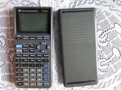 TEXAS INSTRUMENTS TI-82 SCIENTIFIC GRAPHING CALCULATOR WITH COVER WORKS EUC  - Image 1 of 4